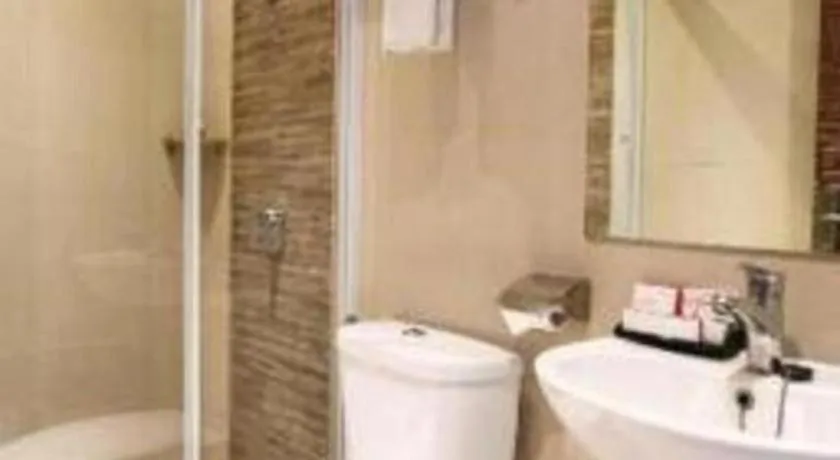 Redstar Hotel Jakarta