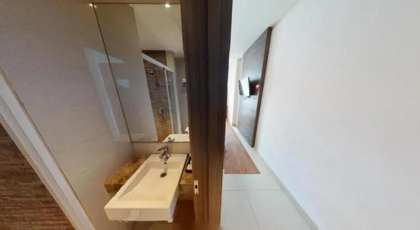 Redstar Hotel Jakarta