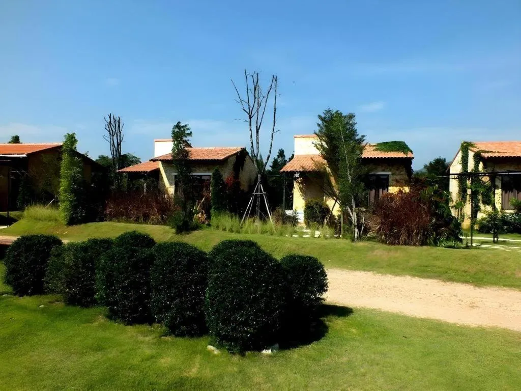 Villa Tuscany Country Resort