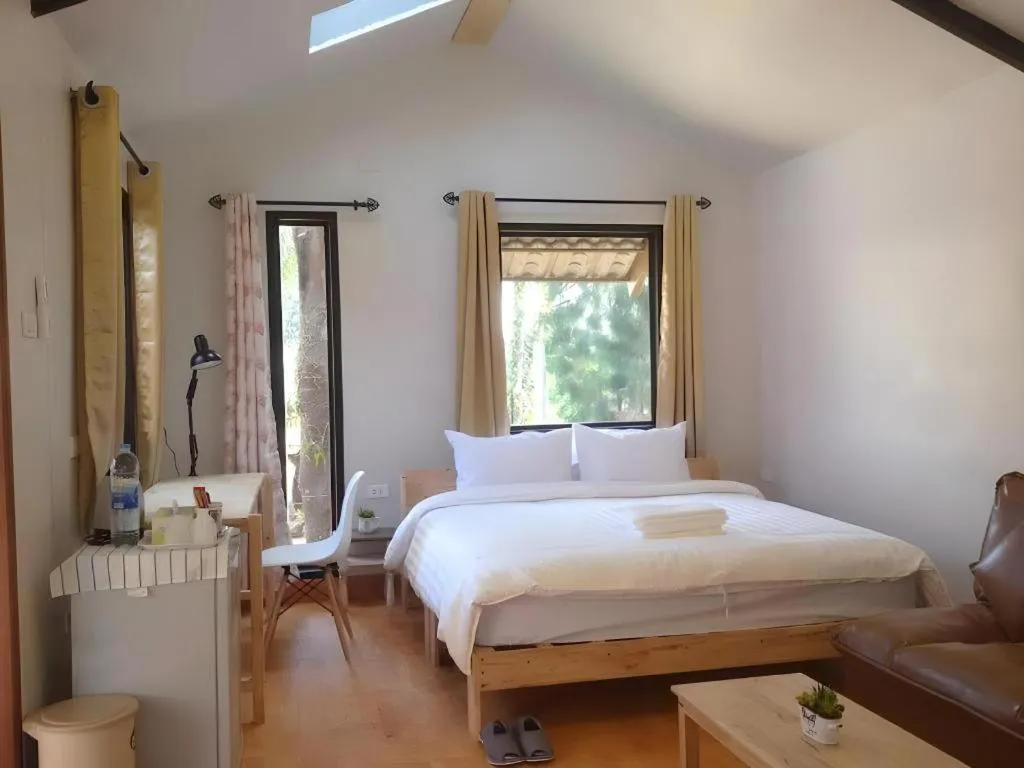 Bed in Villa Tuscany Country Resort