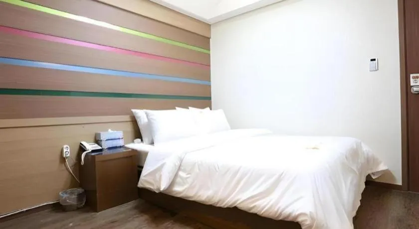 Bed in City Park Hotel