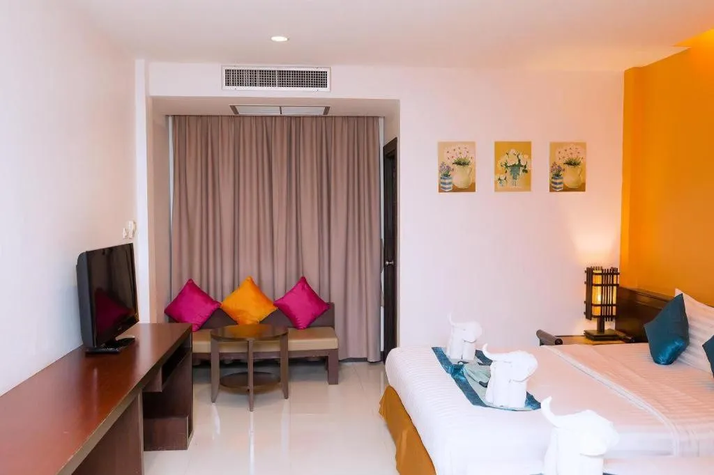 Bed in City Park Hotel