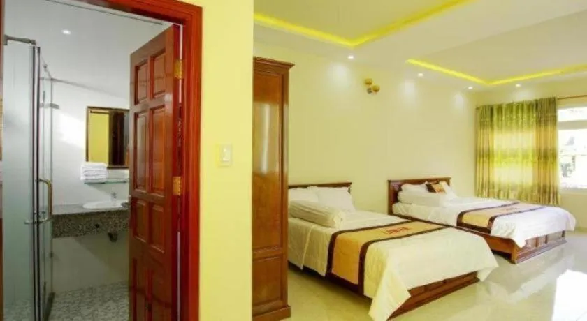 Bed in Lam Ha Resort