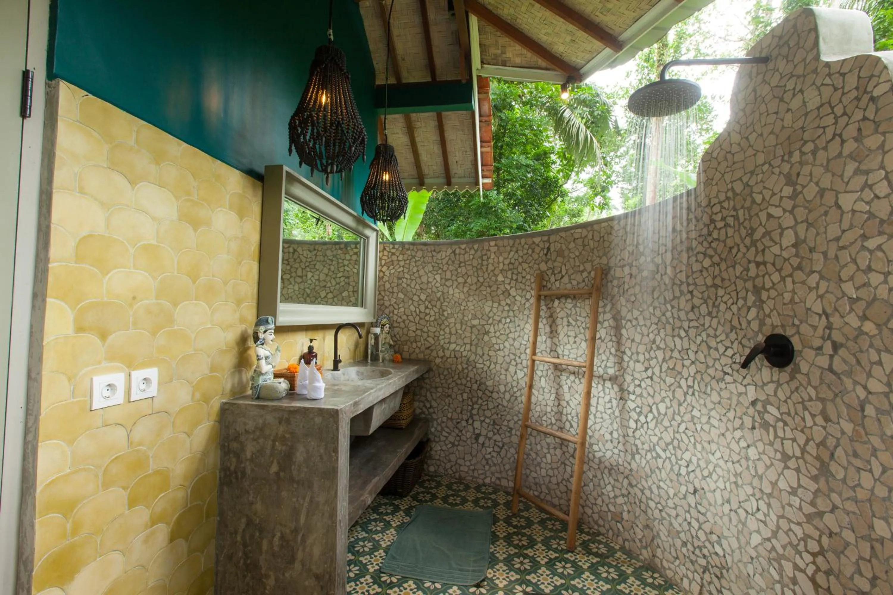Public Bath in Darmada Eco Resort