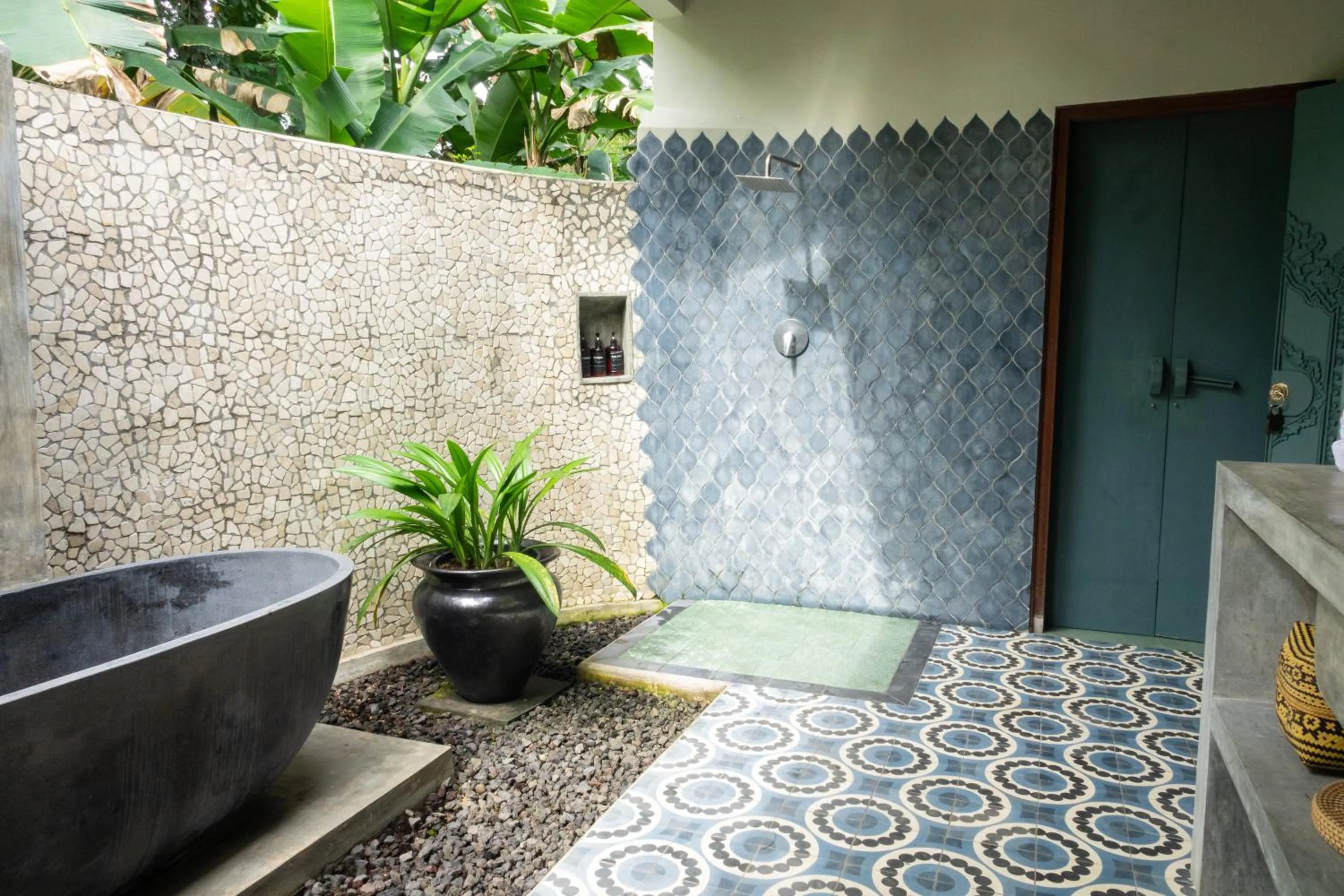 Shower in Darmada Eco Resort