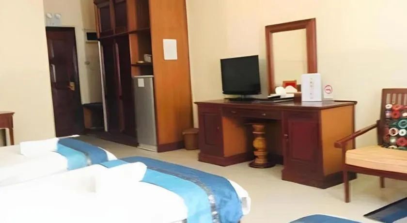 Bed in New Rose Boutique Hotel