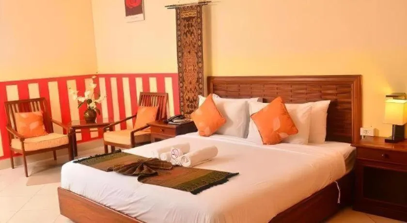 Bed in New Rose Boutique Hotel