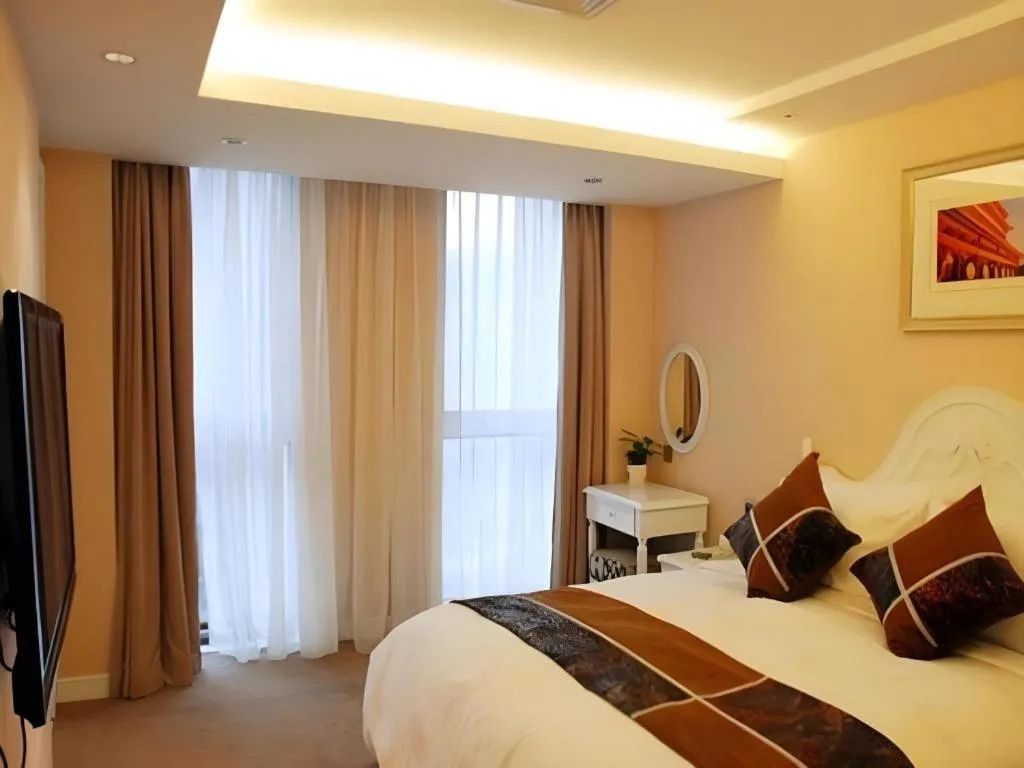 Bed in Xian Qujiang Yinzuo Hotel