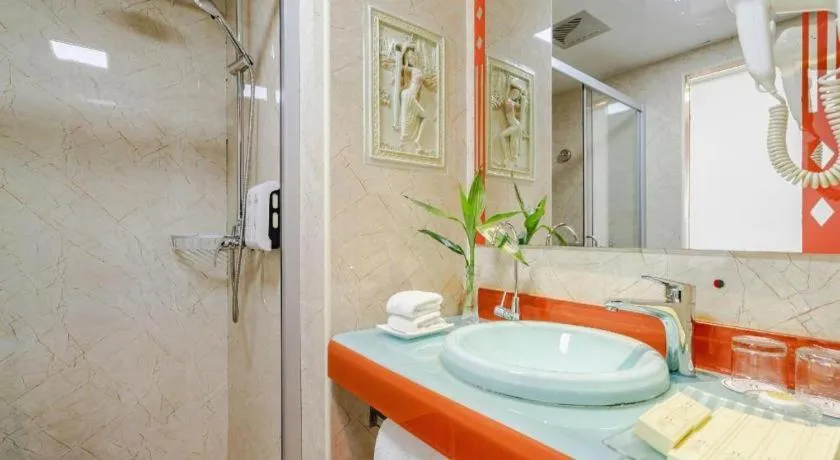 Lanzhou Hualian Hotel