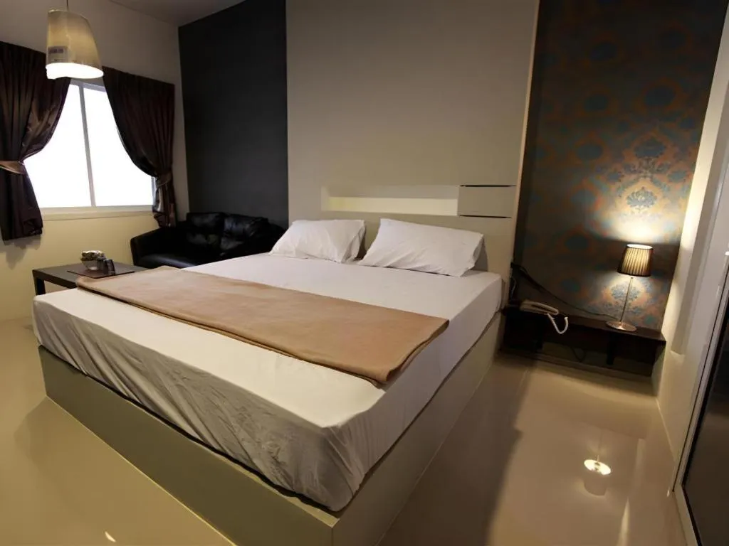 Bed in Bearing 26 Hotel