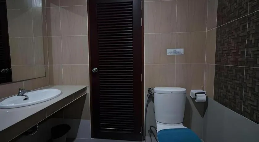 Sea Mountain Khanom Hotel