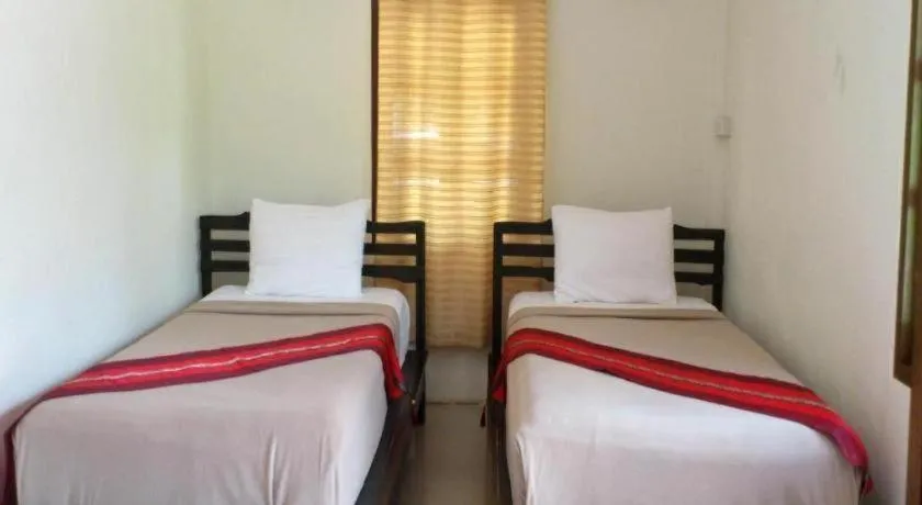 Bed in Suanlamyai Resort