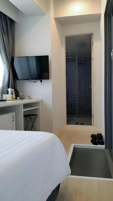 Bed in Wons Ville Myeongdong Hotel