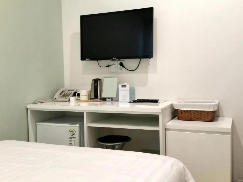 Bed in Wons Ville Myeongdong Hotel