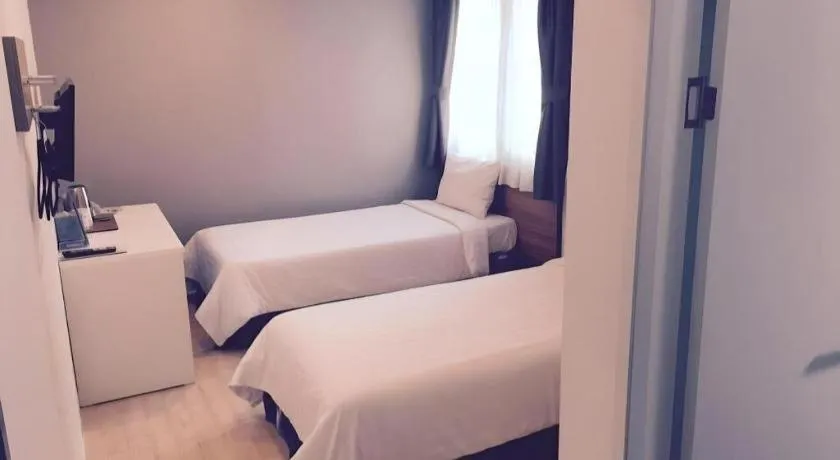 Bed in Wons Ville Myeongdong Hotel