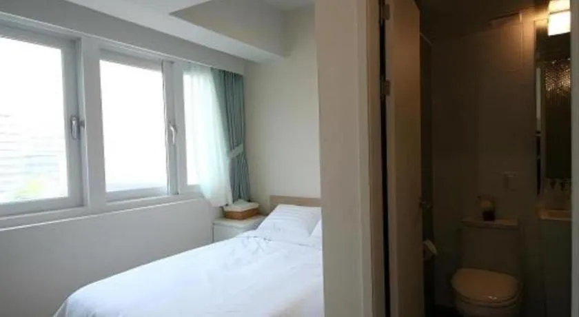 Bed in Wons Ville Myeongdong Hotel