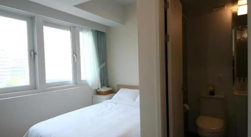 Bed in Wons Ville Myeongdong Hotel