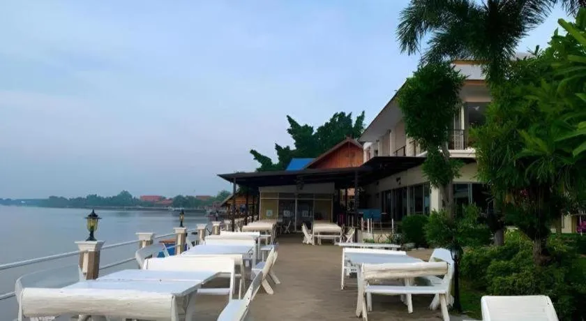 Nopparat Garden Hotel