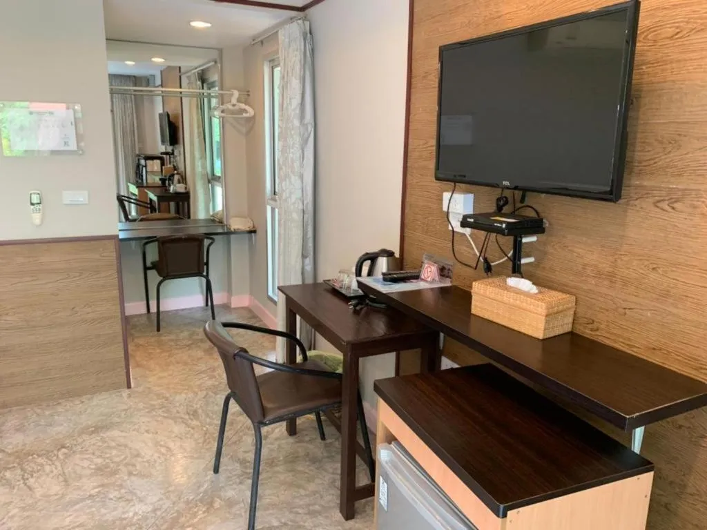 Nopparat Garden Hotel