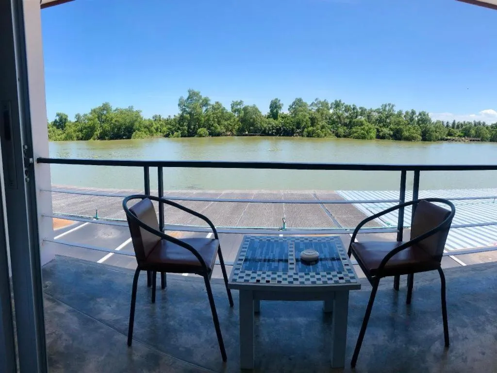 Nopparat Garden Hotel