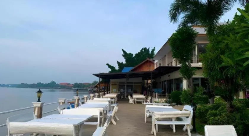 Nopparat Garden Hotel