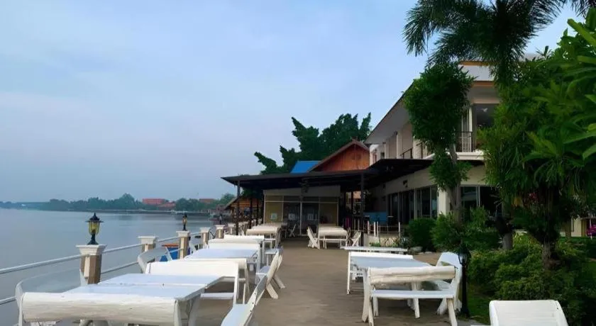 Nopparat Garden Hotel