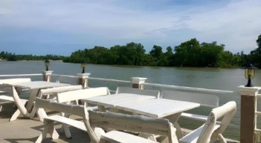 Nopparat Garden Hotel