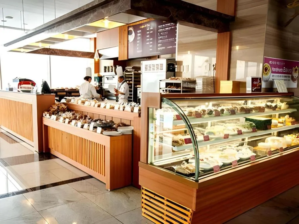 Sun Cruise Resort and Yacht