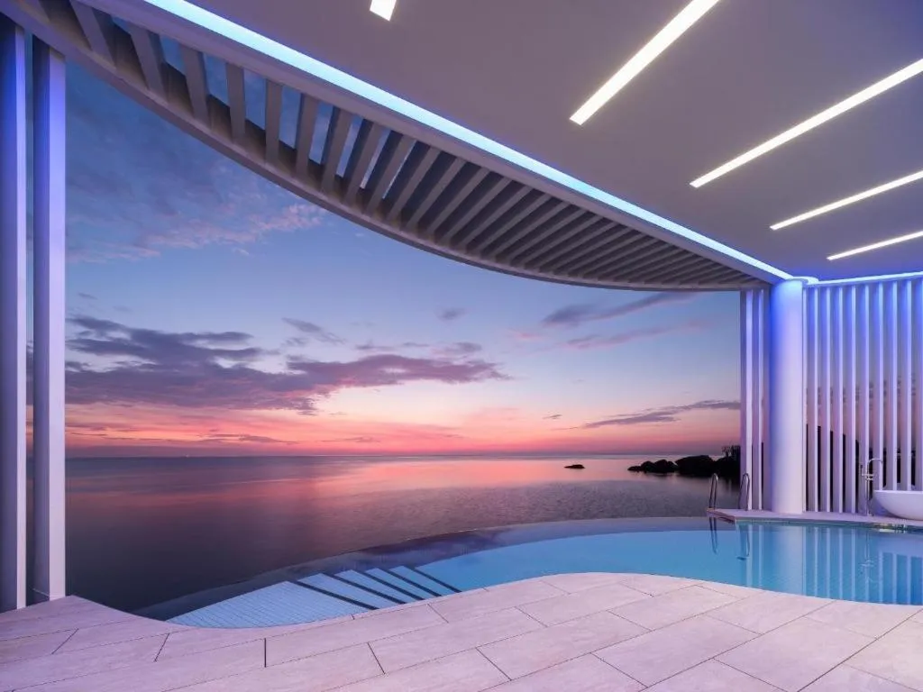 Sun Cruise Resort and Yacht