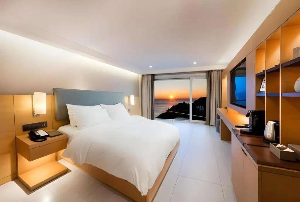 Bed in Sun Cruise Resort and Yacht