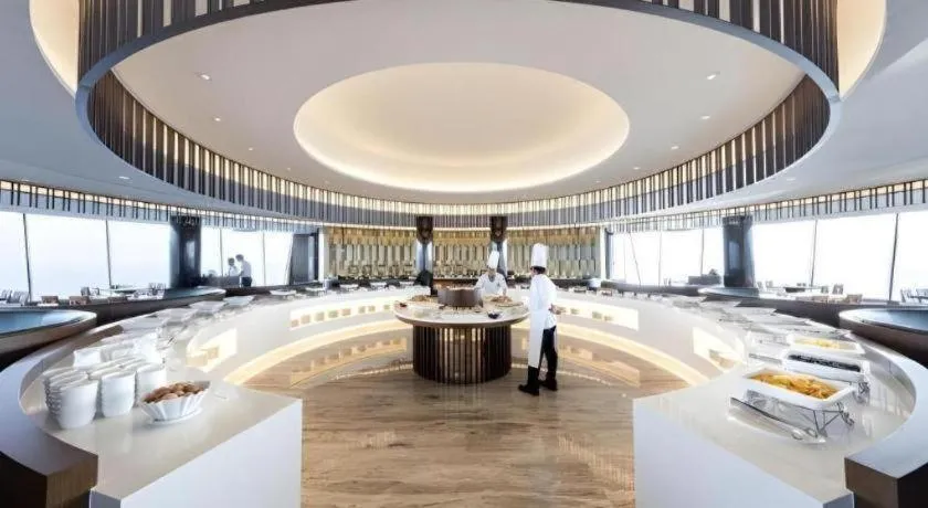 Sun Cruise Resort and Yacht