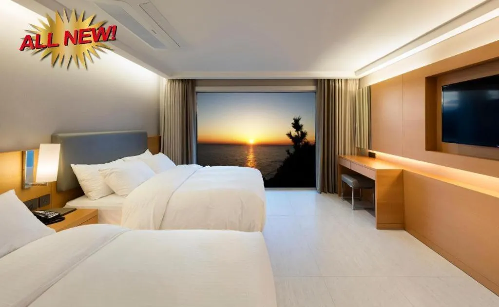 Bed in Sun Cruise Resort and Yacht