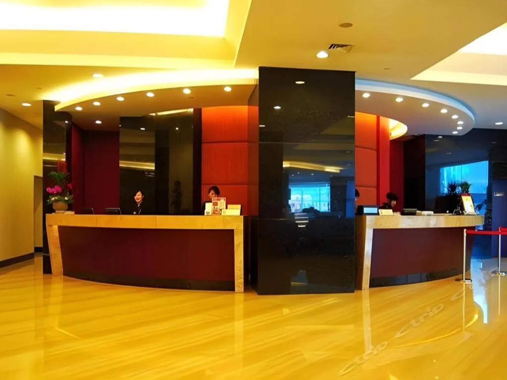 Dalian Grand Continent International Hotel