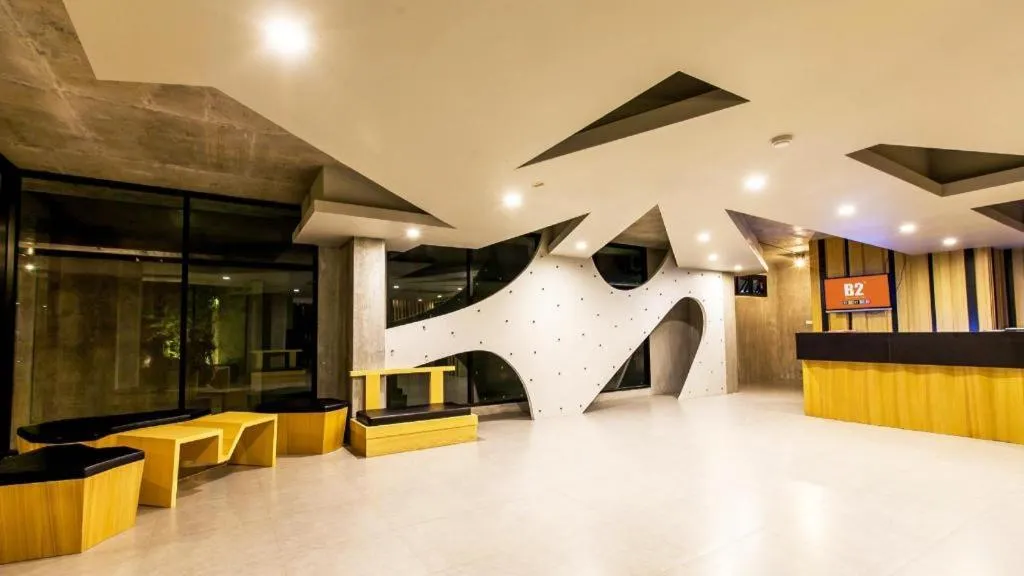 B2 Phuket Boutique & Budget Hotel