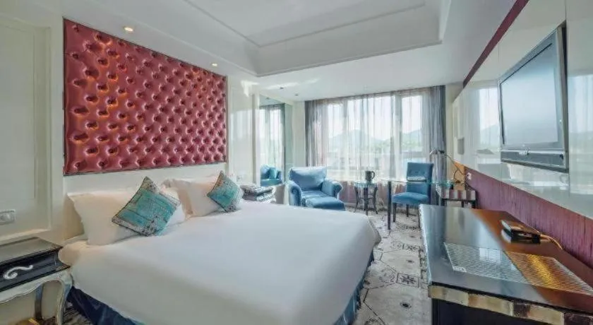 Bed in Wuyang Holiday Hotel Hangzhou