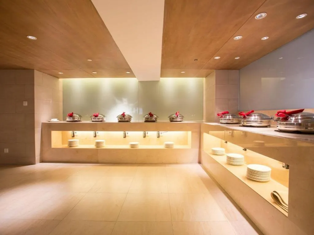 JI Hotel Shanghai Yan'an Road