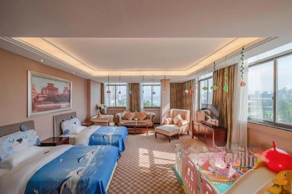 Bed in Nanning Yongjiang Hotel