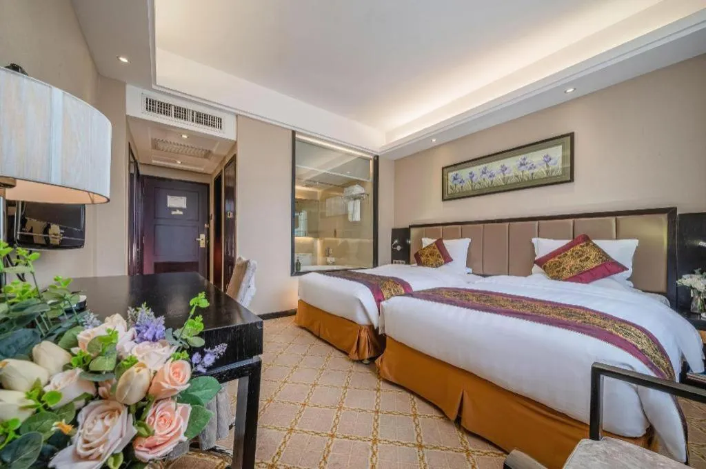 Bed in Nanning Yongjiang Hotel