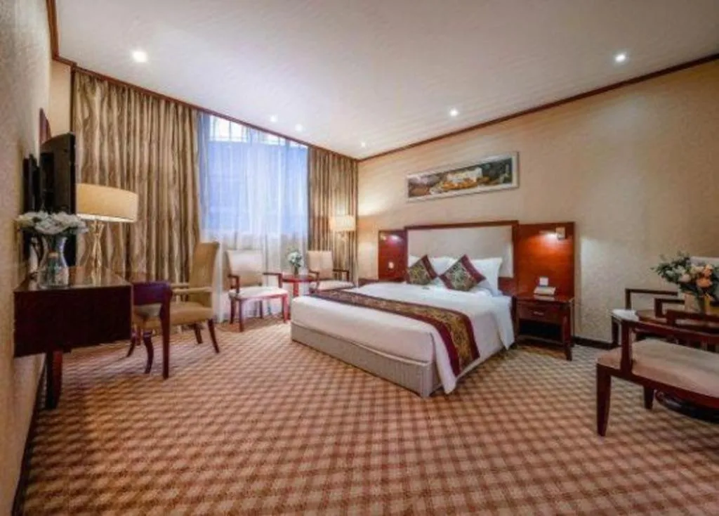 Bed in Nanning Yongjiang Hotel