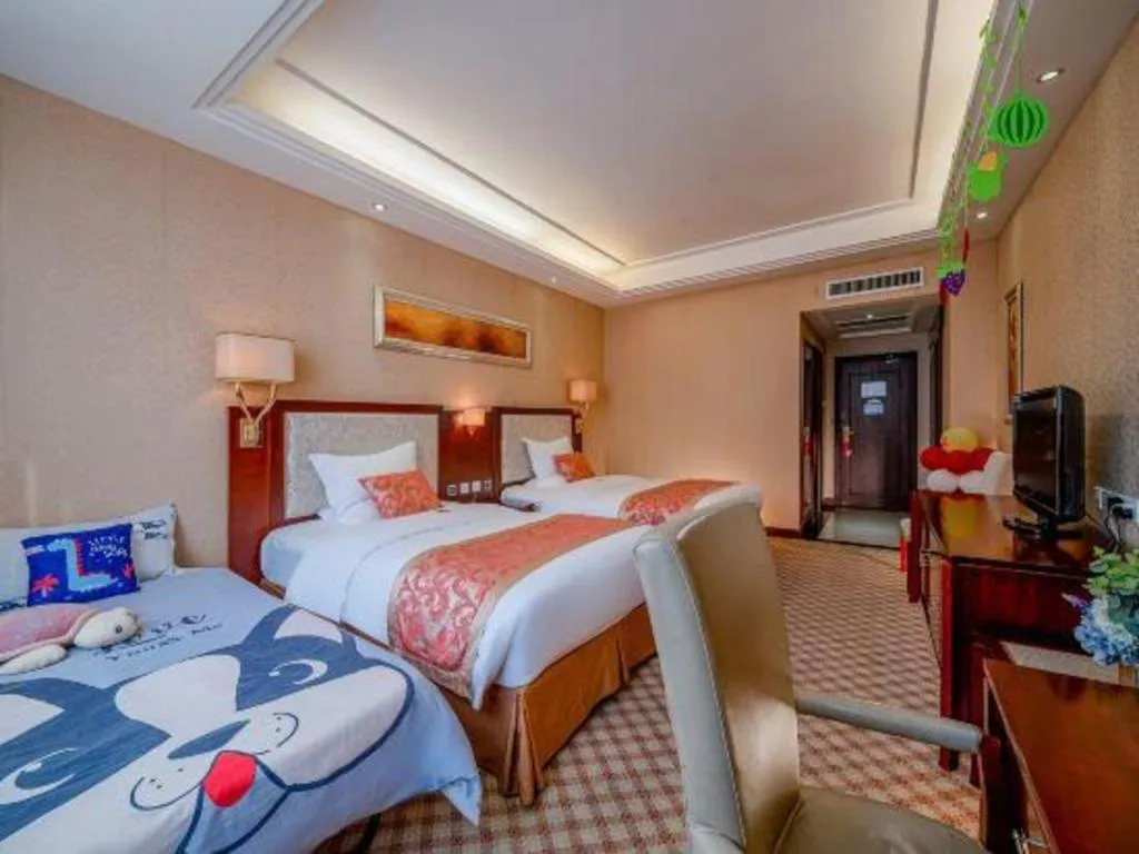 Bed in Nanning Yongjiang Hotel