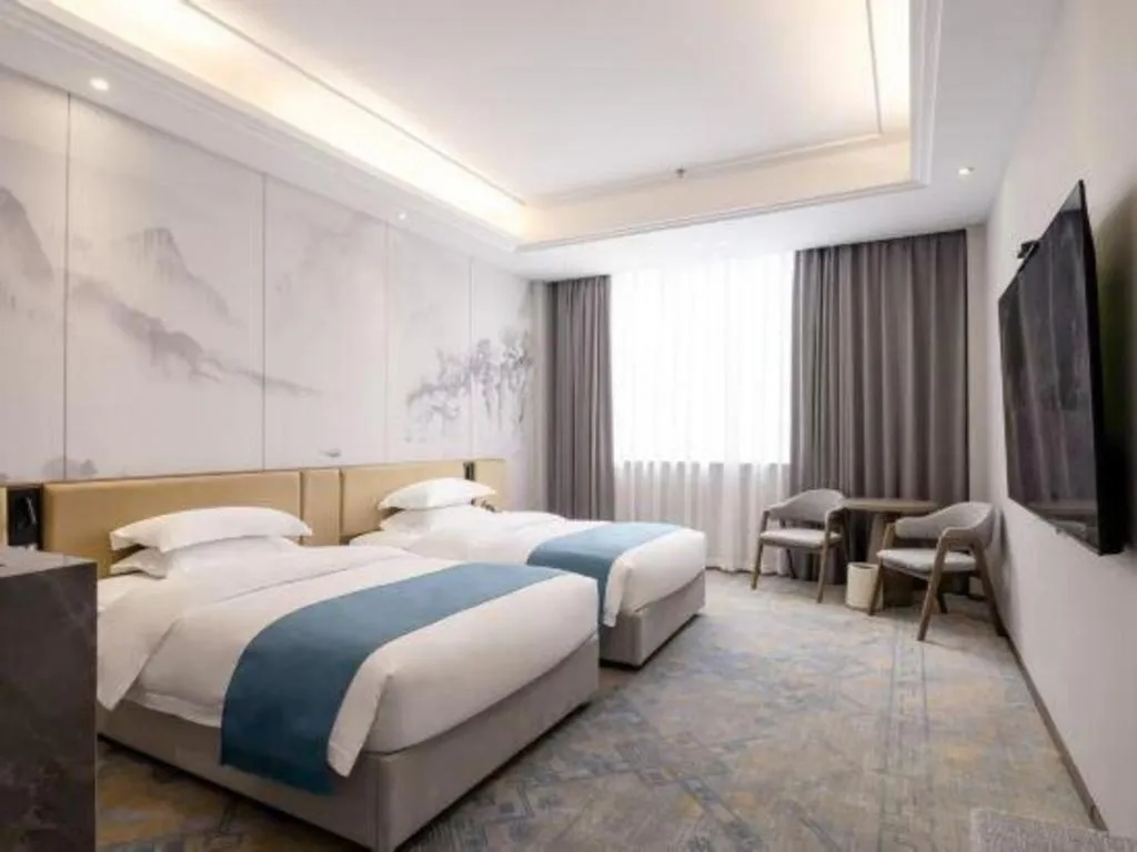 Bed in Nanning Yongjiang Hotel