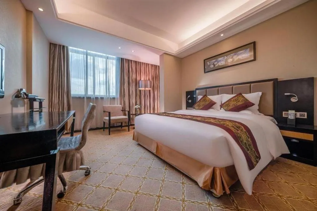 Bed in Nanning Yongjiang Hotel