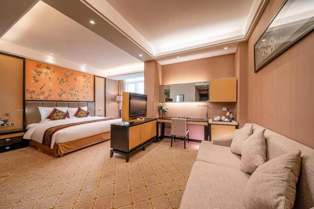 Bed in Nanning Yongjiang Hotel