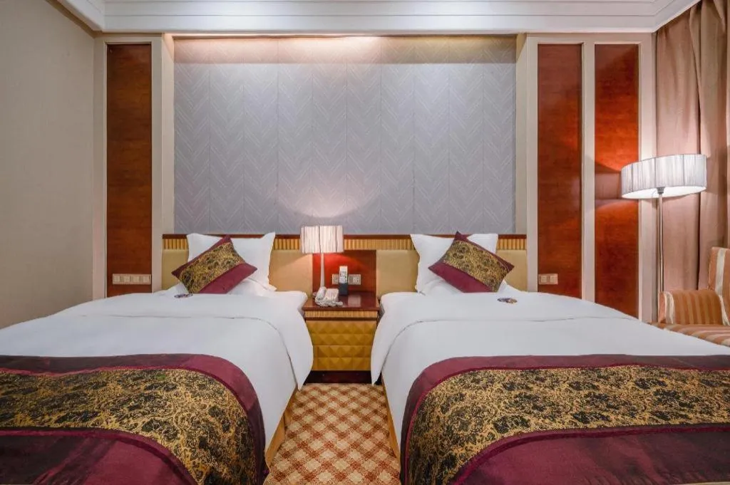 Bed in Nanning Yongjiang Hotel