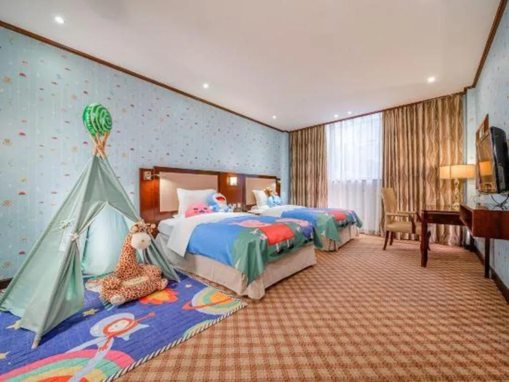 Bed in Nanning Yongjiang Hotel