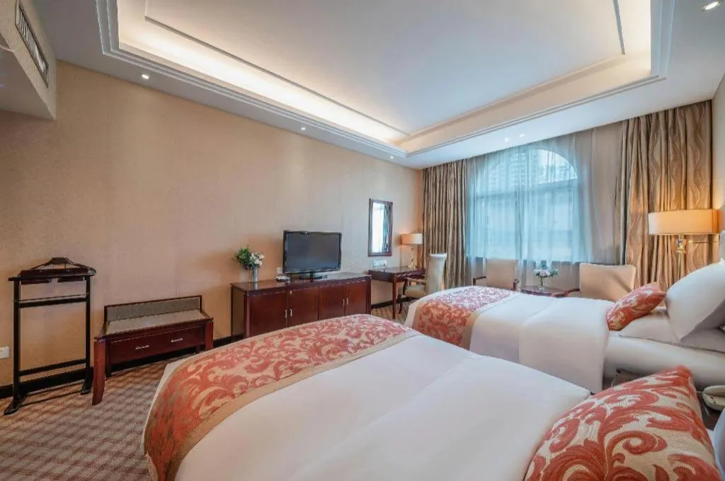 Bed in Nanning Yongjiang Hotel