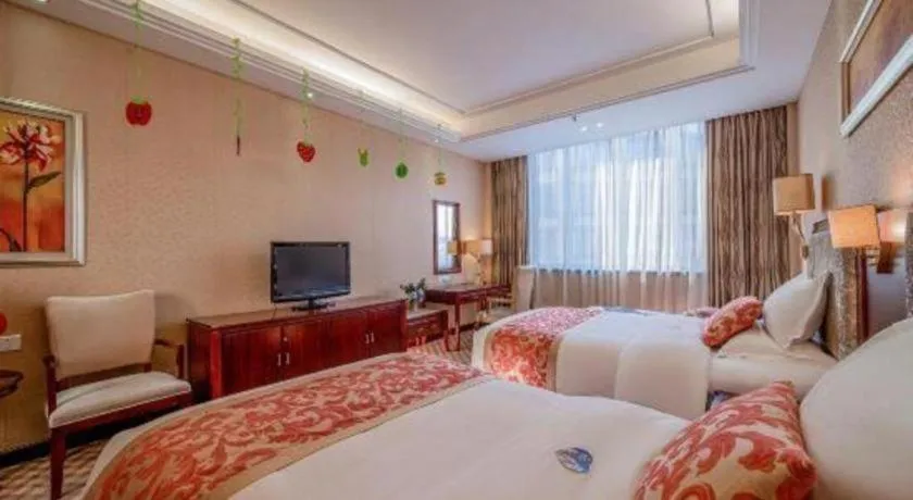 Bed in Nanning Yongjiang Hotel