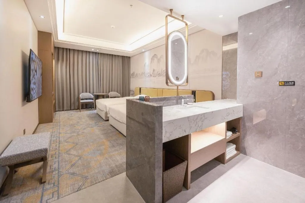 Bed in Nanning Yongjiang Hotel