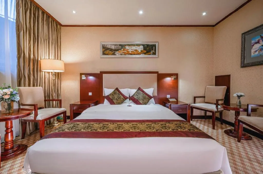 Bed in Nanning Yongjiang Hotel