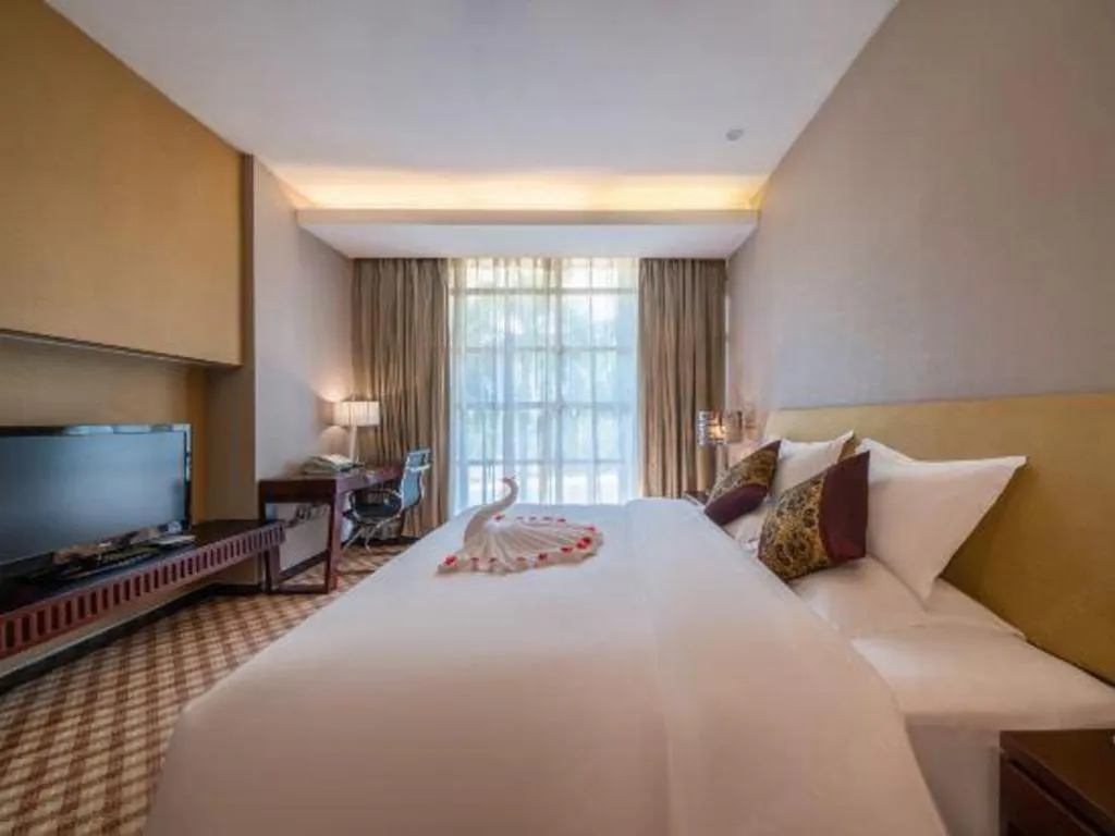 Bed in Nanning Yongjiang Hotel